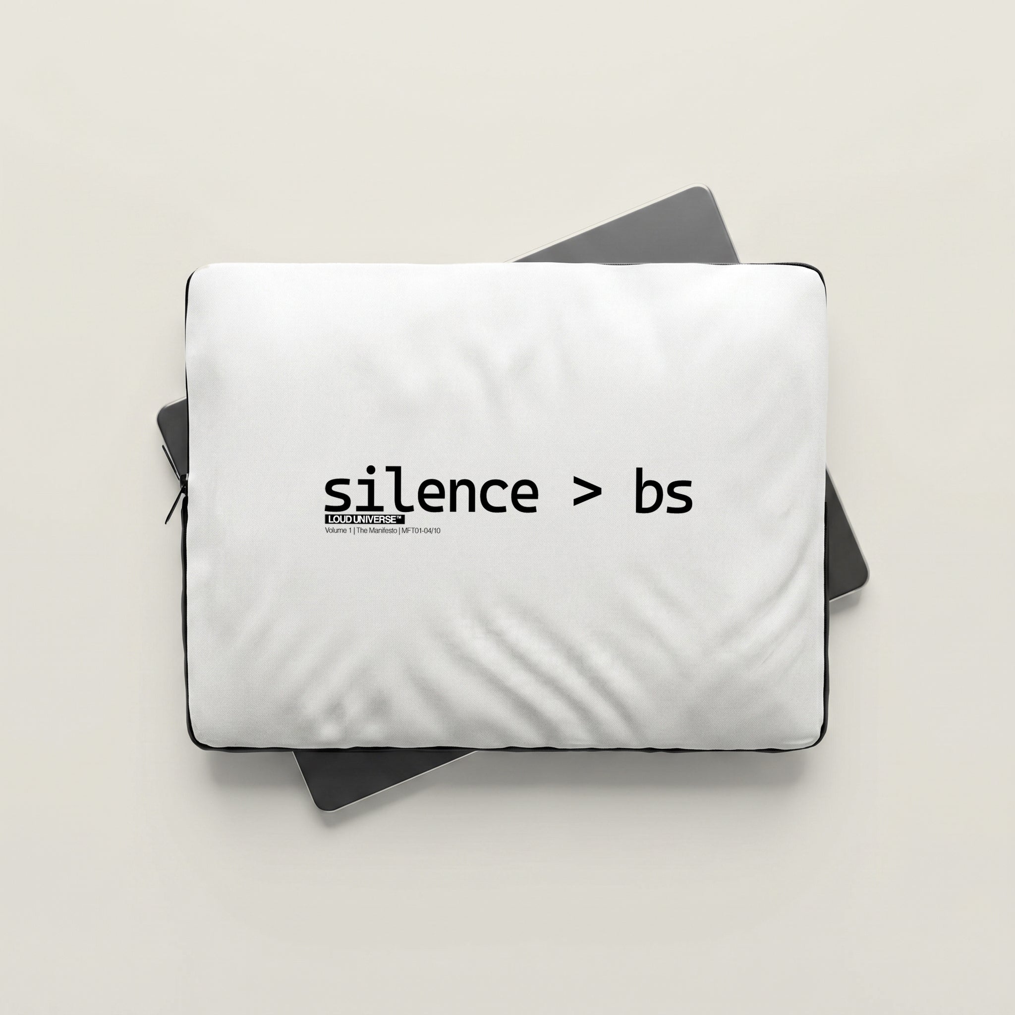 Laptop Sleeve | Silence > BS (MFT01-04) | Vol. 1: The Manifesto