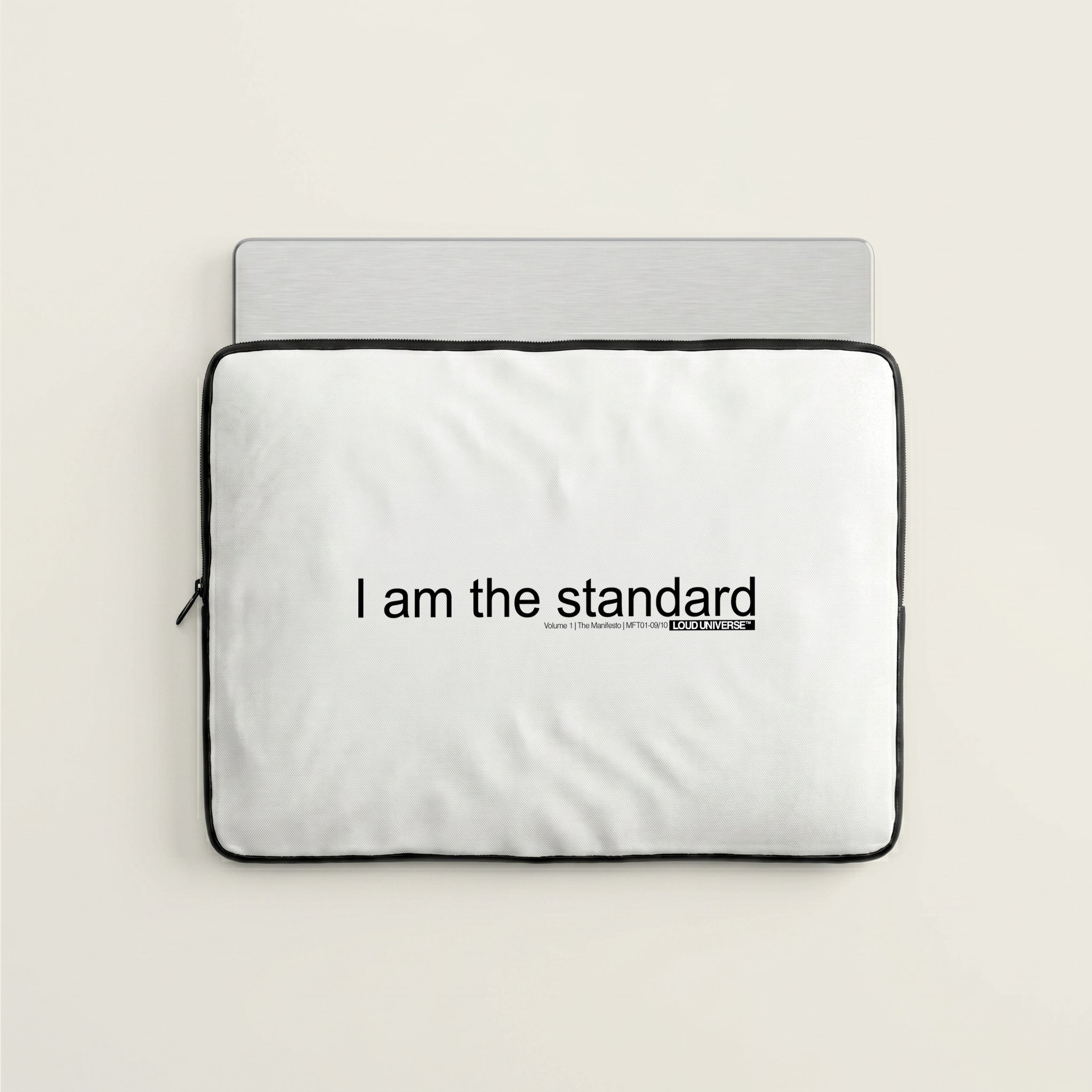 Laptop Sleeve | I am the standard (MFT01-09) | Vol. 1: The Manifesto