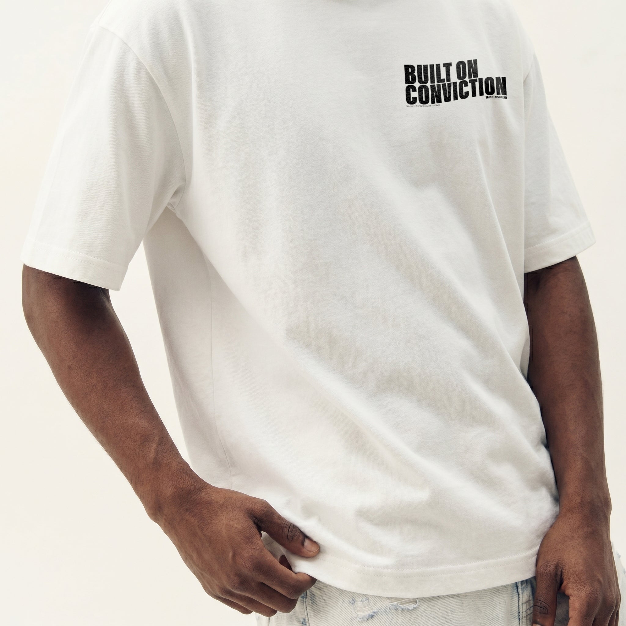 T-Shirt | Built on conviction (MFT01-08) | Vol. 1: The Manifesto